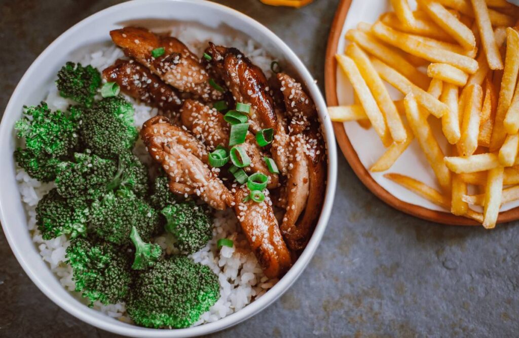 Kurczak Teriyaki Z Brokułami