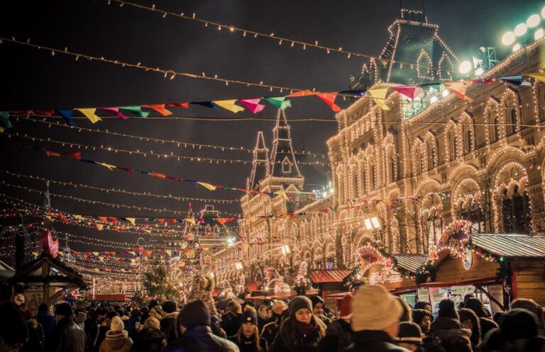 Najlepsze filmy świąteczne - kalendarz adwentowy na każdy dzień