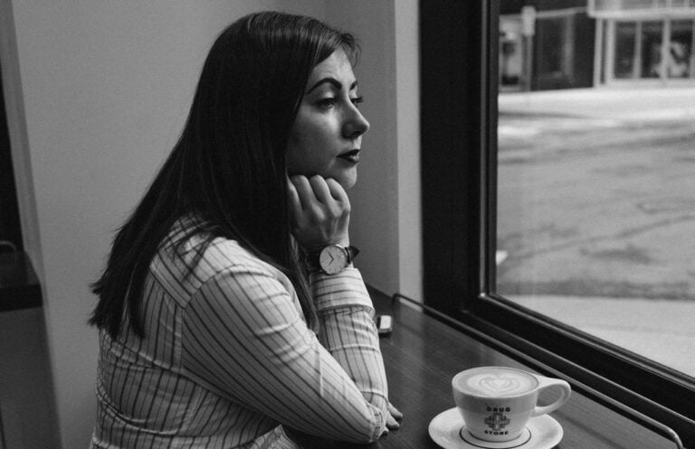 Uzależnienie od kawy — jak mocno kawa uzależnia