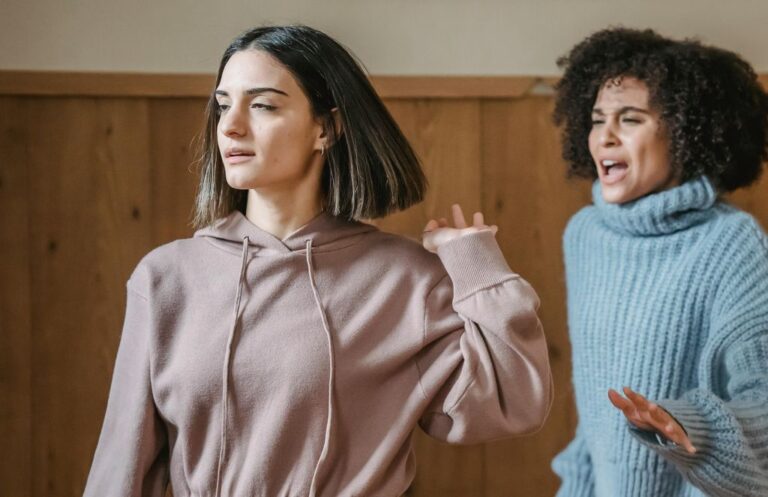 Jak poprawić relacje z rodzeństwem 10 porad dla rodzeństwa.jpg