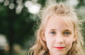 Domowe sposoby na puszące się włosy