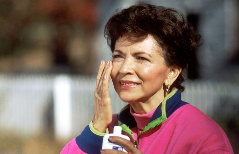 Czy krem UV działa przeciwstarzeniowo