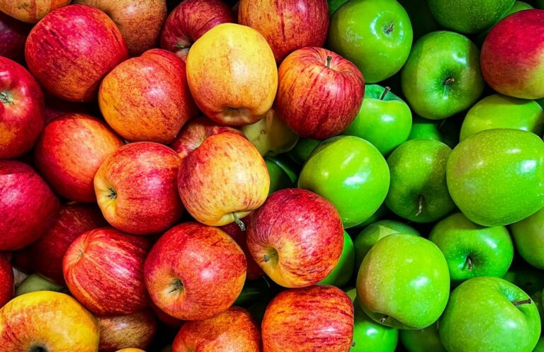 Czy można jeść jabłka na noc