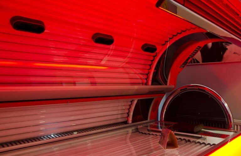 Jak się opalić na solarium na brązowo